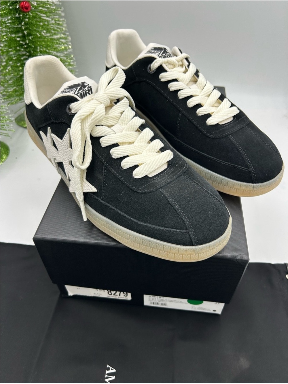 Men’s AMIRI Pacific suede star low top sneakers size 47/14 US